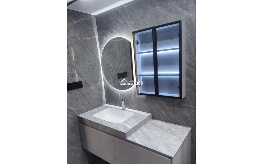 Mình cho thuê nhà đẹp, căn góc, Nguyễn Thị Định, 92m2x 4T vỉa hè 30 Tr